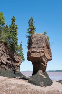 Hopewell Rocks also Flowerpot Rocks