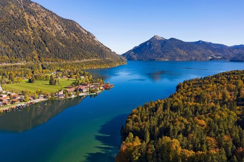 Lake Walchensee with the village Walchensee