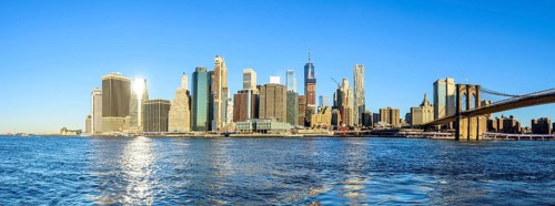 View from Pier 1 over the East River to the skyline of Manhattan