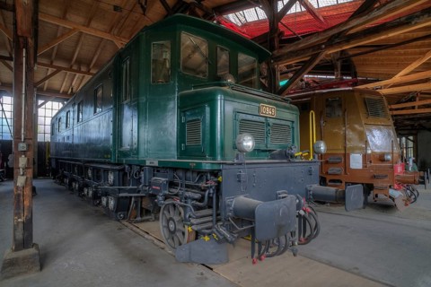 Swiss universal electric locomotive Ae 4/7 10949