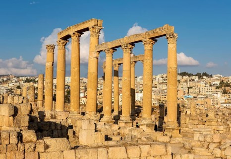 South section of Cardo Maximus street