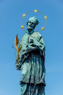 Statue