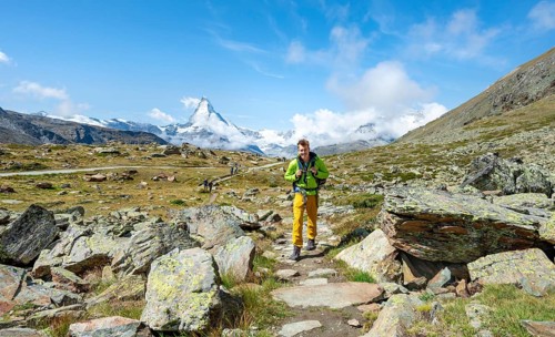 Hiker on 5 lakes Hiking trail
