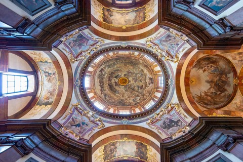 Dome with frescoes