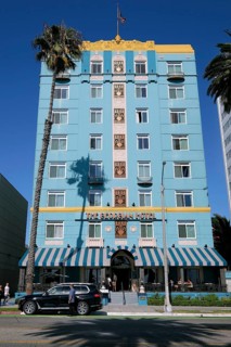 Art Deco Hotel The Georgian on Ocean Avenue