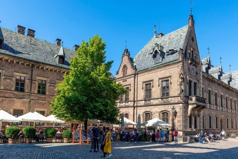 Lane with restaurant of Prague Castle