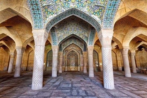 Shabestan pillars in the prayer hall