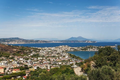 Kap Miseno mit Lago Miseno