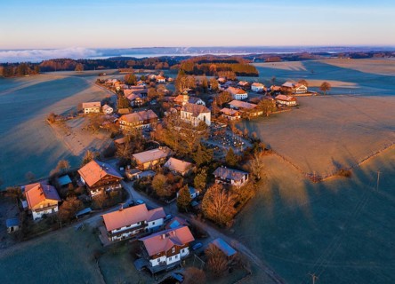 Village Berg near Eurasburg at dawn