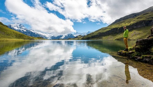 Hikers at Bachalpsee