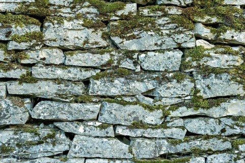 Dry masonry