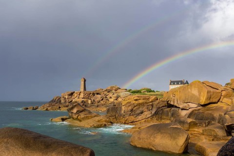 Phare de Men Ruz and Villa of Gustave Eiffel with double rainbow