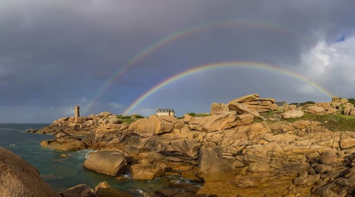Phare de Men Ruz and Villa of Gustave Eiffel with double rainbow