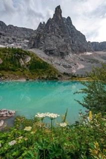 Turquoise-green Sorapis Lake
