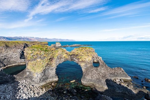 Rock arch Gatklettur