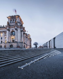 Reichstag and government district
