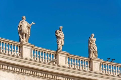 Statues of Saints Marinus