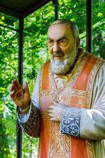 Wooden statue of Padre Pio of Pietrelcina