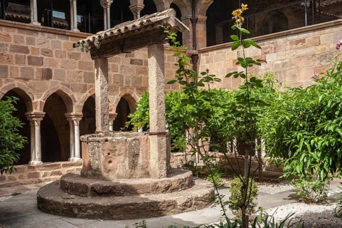 Cloister of the Cathedral of Saint-Leonce