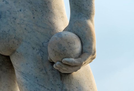 Athlete statue at Stadio dei Marmi