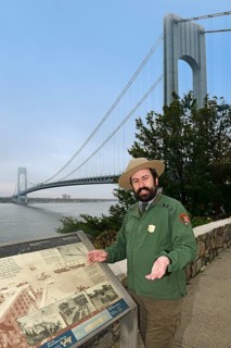 Park ranger in Fort Wadsworth explains the Verrazzano-Narrows-Bridge