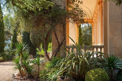 Colonnade of the Villa Aurelienne in the Aurelien Park