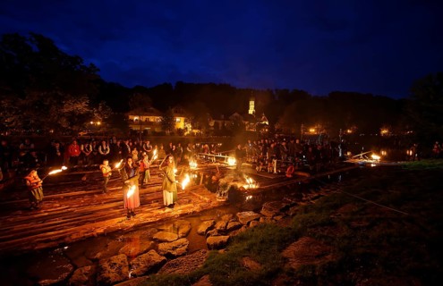 Johanni raft procession