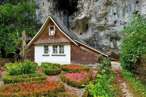 Hermitage in the Verena Gorge