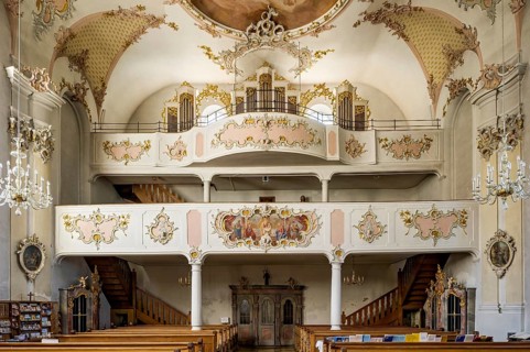 Double gallery with organ