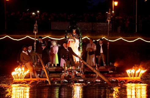 Johanni raft procession on the name day of St. John of Nepomuk