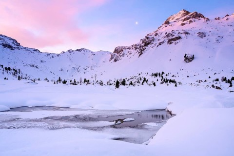 Sunrise in winter