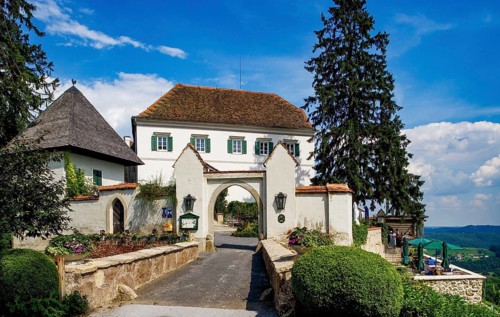 Kapfenstein Castle