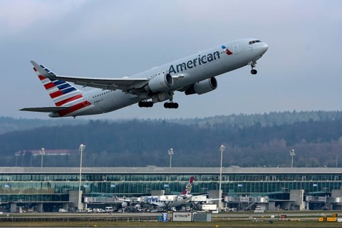 Aircraft American Airlines Boeing 767-300