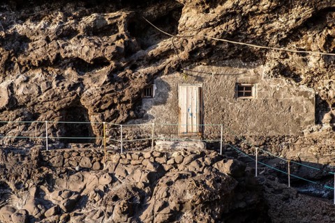 Cave dwelling on the cliffs near Puntagorda