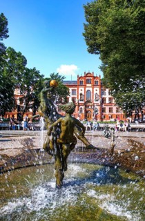 Universitaetsplatz