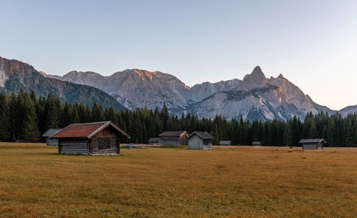 Meadow with Heustadln