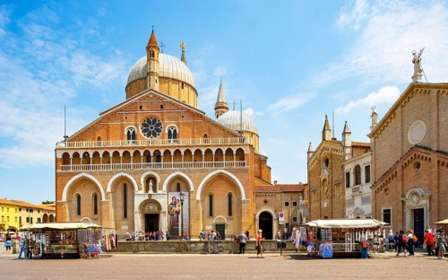 Cathedral Square with Basilica of St. Anthony