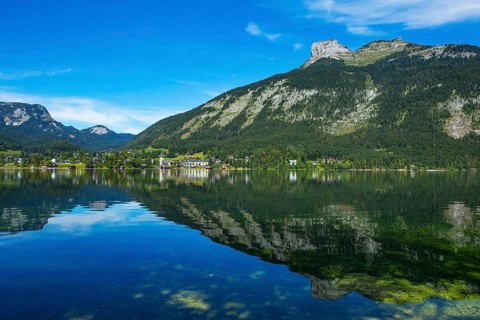 Altausseersee with view to the Loser
