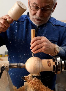 Reinhart Beck at work