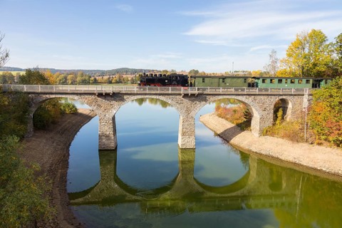 Weisseritztalbahn over the bridge Bormannsgrund
