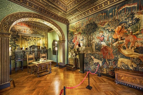 Studio and gallery wing