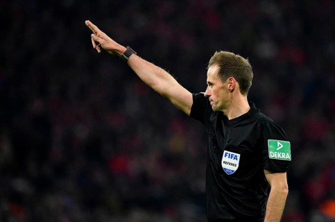 Referee Referee Sascha Stegemann