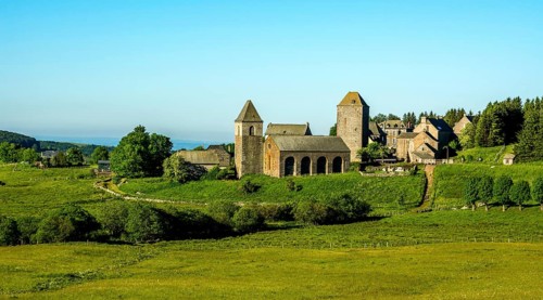 Aubrac village on the via Podiensis