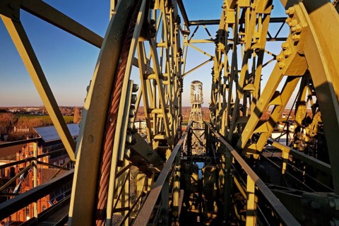 View from the winding tower of Shaft II to the winding tower of Schacht IV