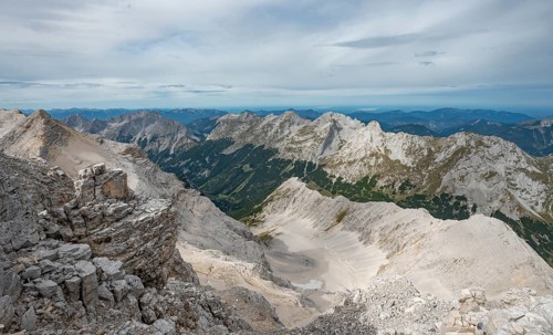 View of the Schlauchkar and Karwendeltal