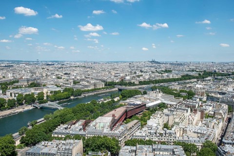 City view with bridges over the Seine