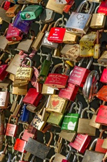Love locks