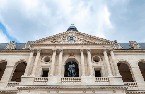 Naopleon statue in the gable of the Invalides Cathedral