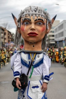 Elf Queen Guggenmusik Troepfeler Root at the carnival parade of the Maettli Guild in Littau