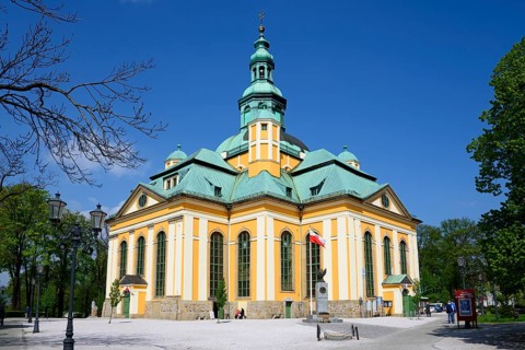 Holy Cross Church